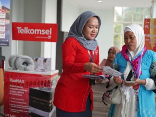 Ibadah Haji Tenang dengan Paket RoaMAX Haji Telkomsel, Kuota Hingga 42GB, termasuk 2GB di Indonesia + 1GB di 13 Negara Transit