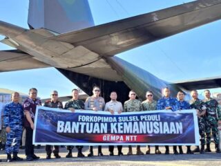 Peduli Korban Gempa NTT, Bandara Internasional Sultan Hasanuddin Salurkan Bantuan melalui Forkopimda Sulawesi Selatan