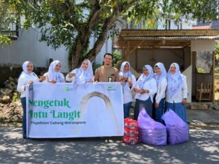 Pegadaian Sulselbarra Maluku Serentak Gelar Program Mengetuk Pintu Langit di 71 Cabang