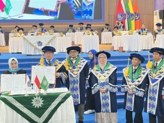 Wisuda ke-89, Unismuh Makassar Cetak 1.165 Lulusan Cumlaude